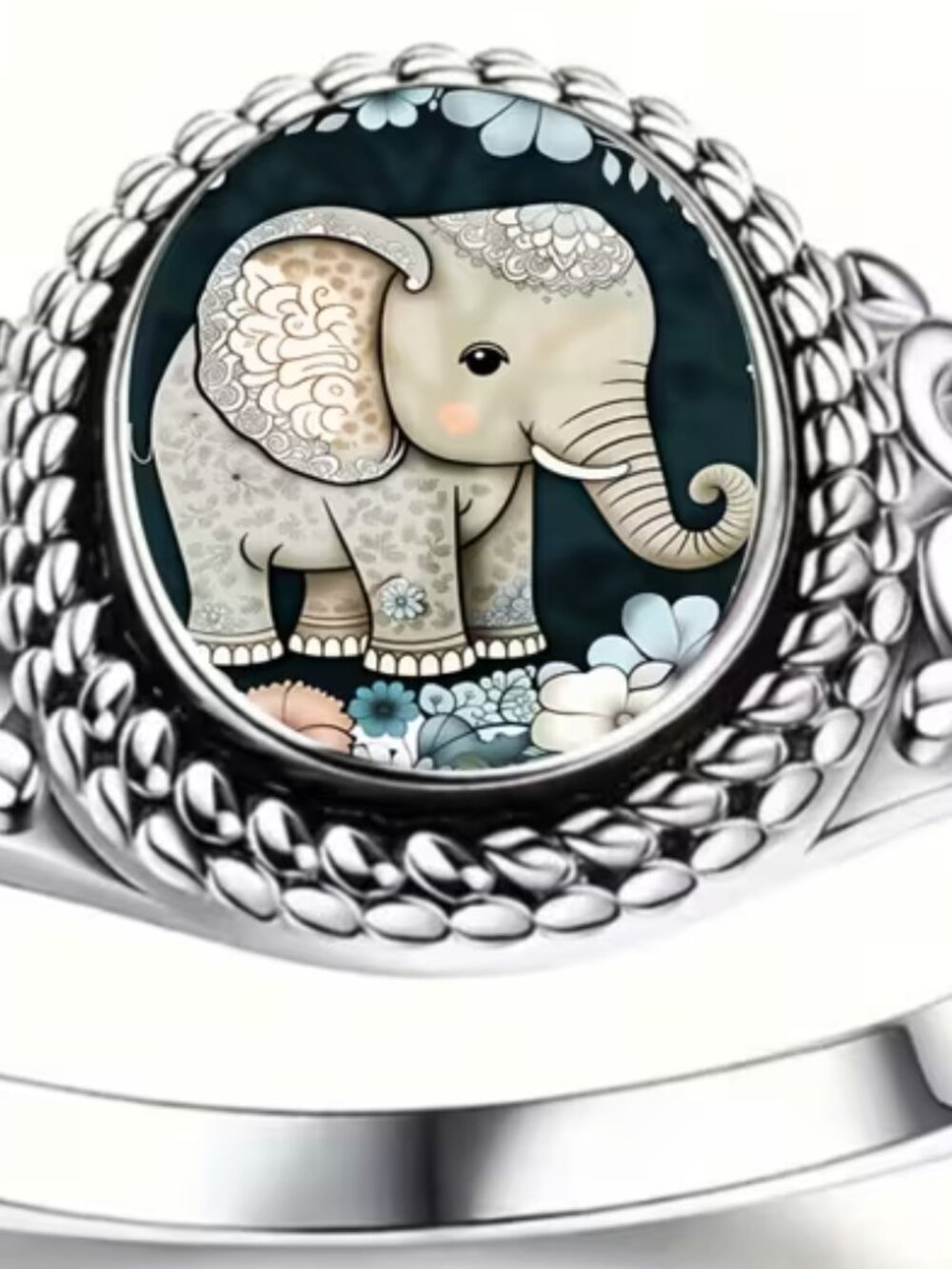 Elephant Ring - Size 8 - Picture 2 of 2